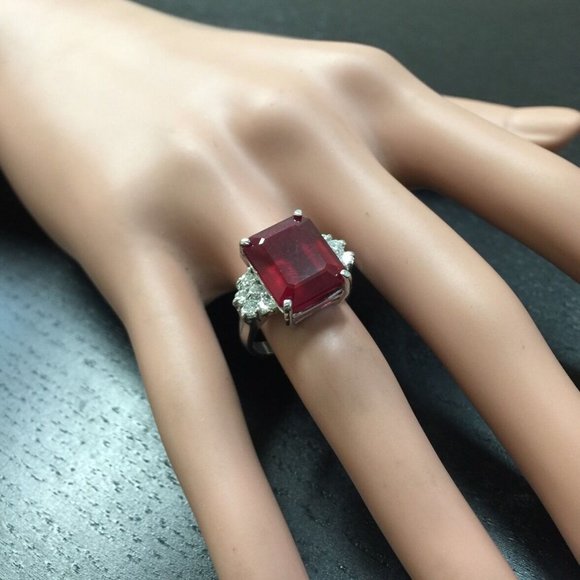 13.60 Ct Red Ruby & Diamond 14KW Gold Ring - Picture 6 of 8